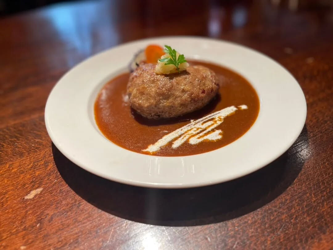 看板メニューのハンバーグと相性◎🤎飲めるデミグラスソース