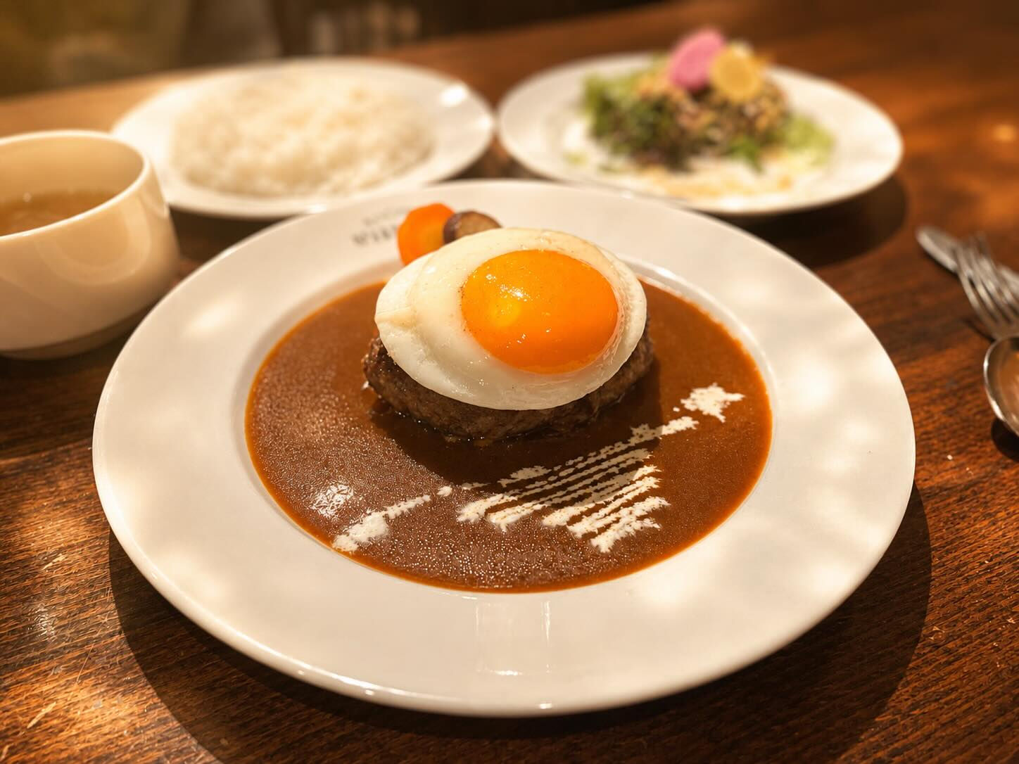 連日肌寒い日が続いていますねー🥶